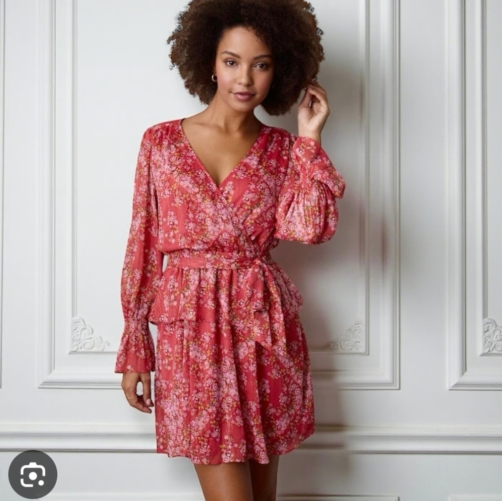 LC Lauren Conrad Peplum Waist Floral Faux Wrap Dress Sixe Medium